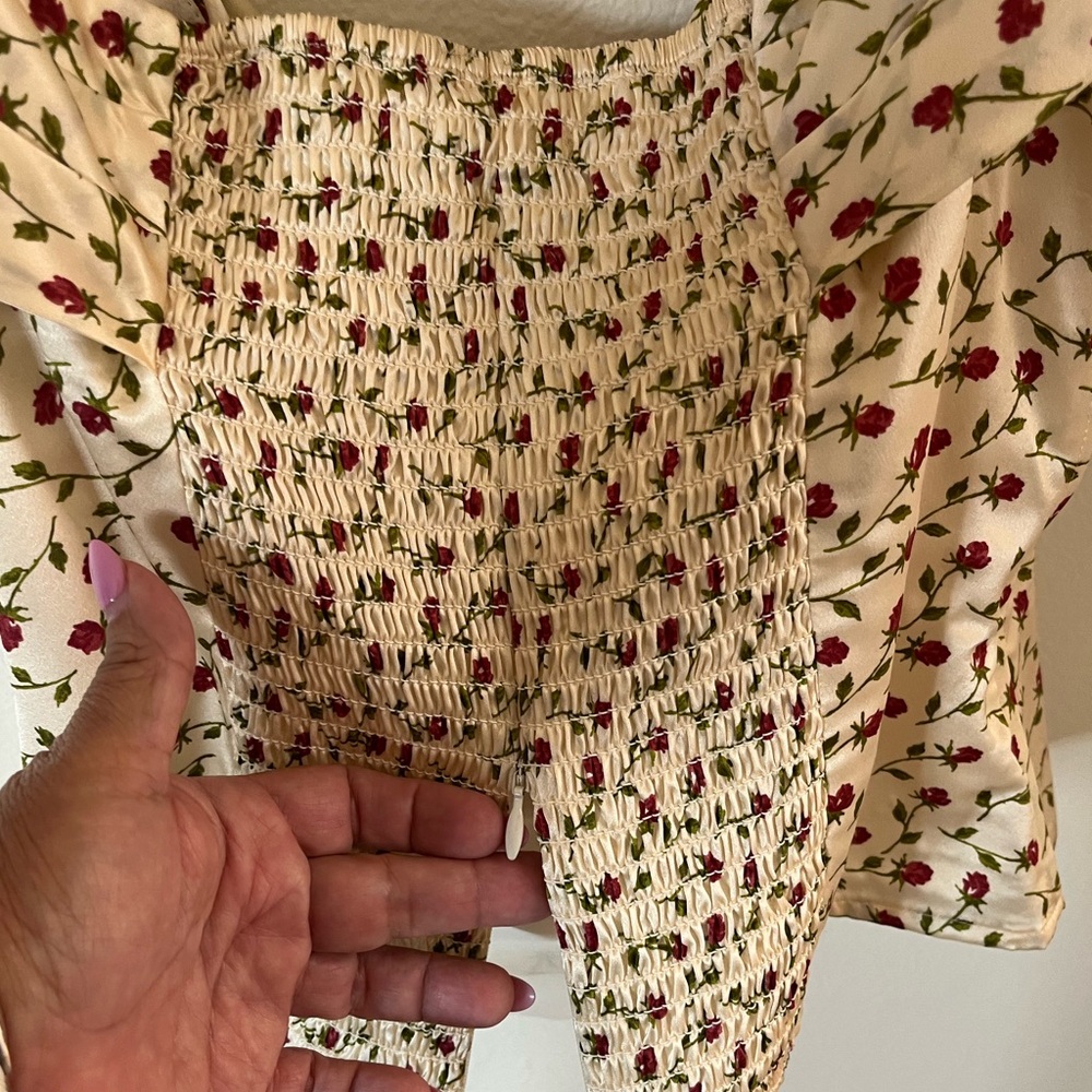 Reformation Madison Top - Silk Cream w/Floral Print Off Shoulder - Picture 6 of 16